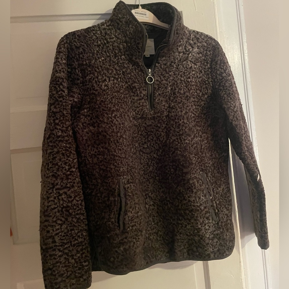 Grey fluffy quarter zip - medium